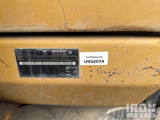 EXCAVADORA 2006 CATERPILLAR 320CL