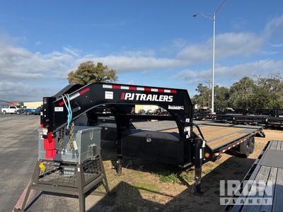 2025 PJ 15690 lb T/A Gooseneck Equipment Trailer (Unused)