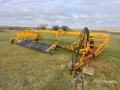 Custom Built 10 ft Hydraulic Swath Mover