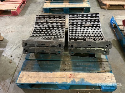 Quantity of (4) Large Wire Combine Dreschkorb - Fits Case IH 8120