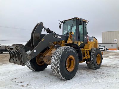 2011 John Deere 644K Pala cargadora