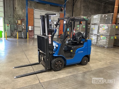 Mitsubishi FGC25N4 FL 4750 lb Cushion Tire Forklift