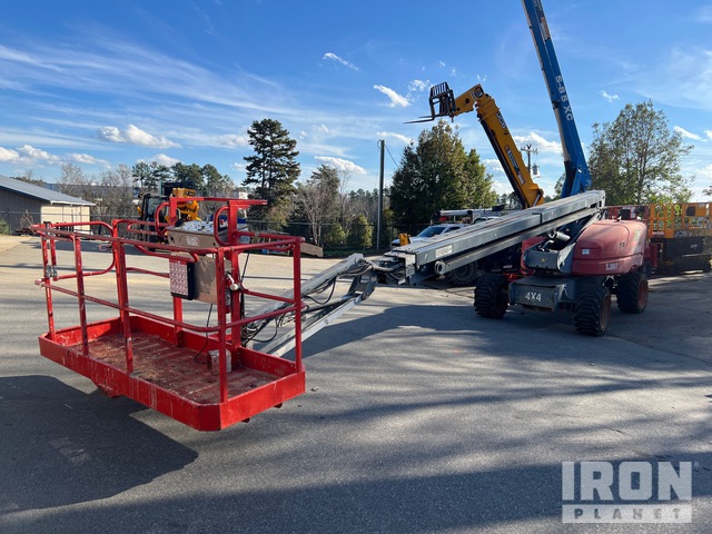 ELEVADOR TELESCóPICO 2016 SKYJACK 4WD SJ86T