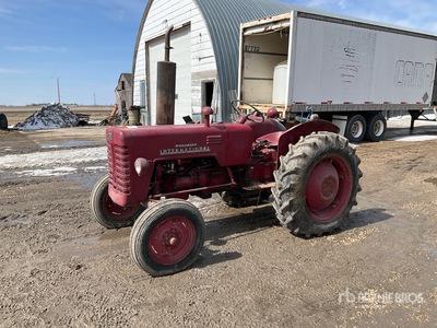 1958 International Harvester B-250 2WD Tractor histórico