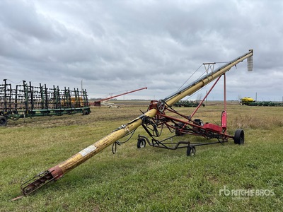 1996 Westfield J208-46 8 in x 46 ft Grain Auger