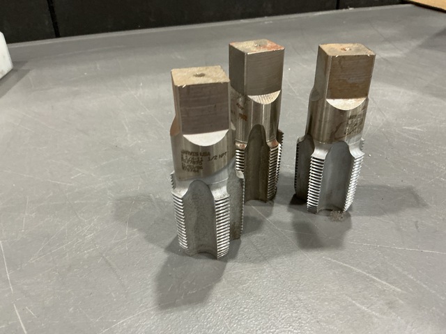 (18) Assorted Thread Cutting Taps