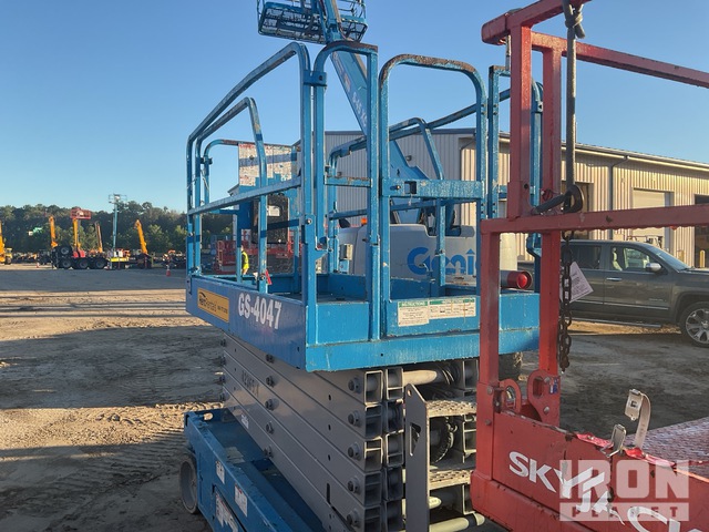 ELEVADOR TIJERA 2018 GENIE GS4047