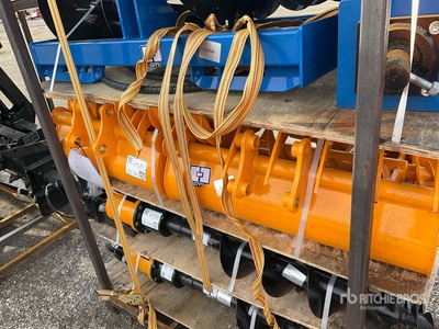 2025 GIYI VCA-8 Mini Excavator Attachment エクスカベーター用アタッチメント - その他 - Fits Cat 301 (Unused)