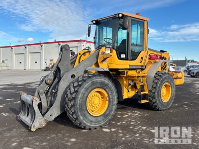 2009 Volvo L90F Pala gommata