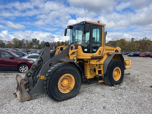 2010 Volvo L90F Wheel Loader 2010 Volvo L90F Wheel Loader