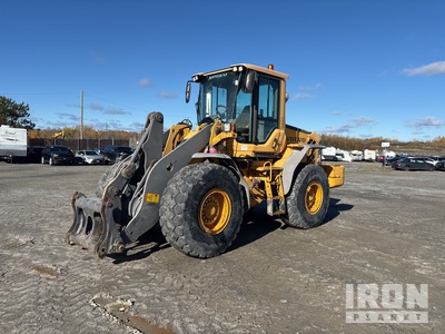 2009 Volvo L90F Pala gommata