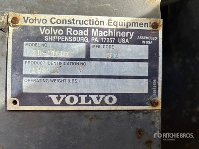2008 Volvo SD116DX Walzenzug mit Glattmantelbandage