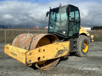 2008 Volvo SD116DX Compacteur à tambour lisse
