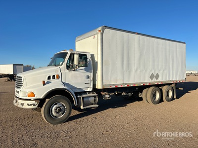 2008 Sterling LT9500 6x4 Gesloten vrachtwagen