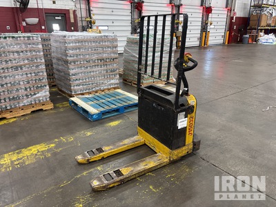 2015 YALE MPB040-EN24T2736 Pallet Jack