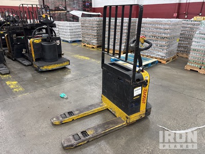 2015 YALE MPB040-EN24T2736 Pallet Jack