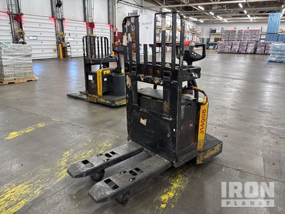 2013 YALE MPE060LFN24T2736 Pallet Jack