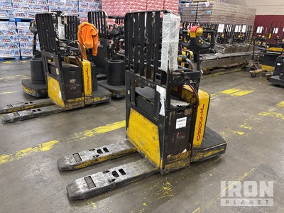 2013 YALE MPE060LFN24T2736 6000 lb  Electric Pallet Jack