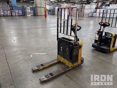 2011 YALE MPB040-EN24T2736 4000 lb  Electric Pallet Jack