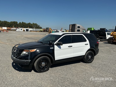 2015 Ford Explorer AWD SUV