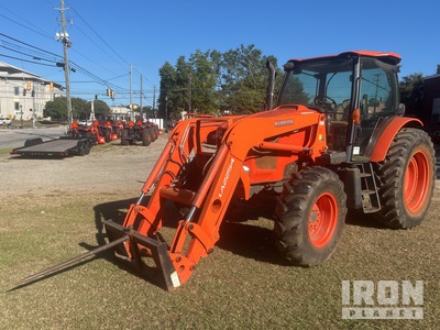 2013 Kubota M135GX Ciągnik 4WD
