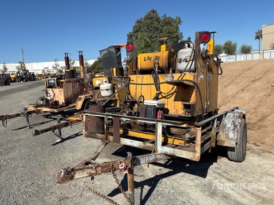 LeeBoy S/A Asphalt Distributor Trailer