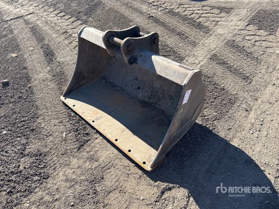 48 in Cleanup Łyżka do koparki - Fits Yanmar Vio45