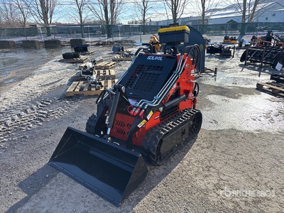 2025 SDLOOL SL380R Mini Compact Track Loader (Unused)