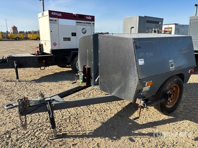 2011 Allmand Maxi-Lite 8 kW Mobile مولد
