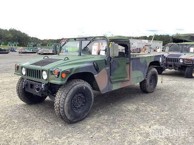 1999 AM General M1097A2 HMMWV 2 Door Soft Top w/Truck Body