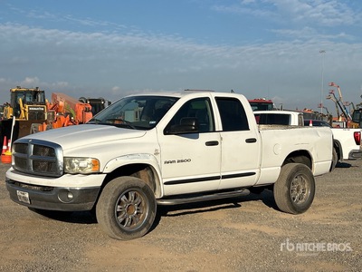 2004 Dodge Ram 2500 4x4 Crew Cab Pickup