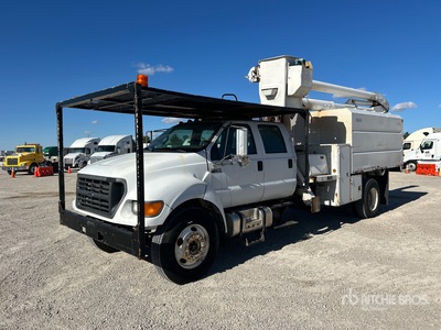 1999 Altec LB650A 50 ft on 2000 Ford F-750 XL 4x2 Crew Cab Forestry Bucket Truck