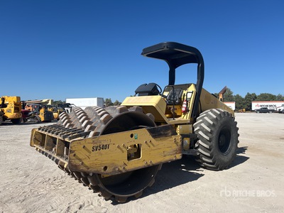 Sakai SV540T Padfoot Drum Compactor