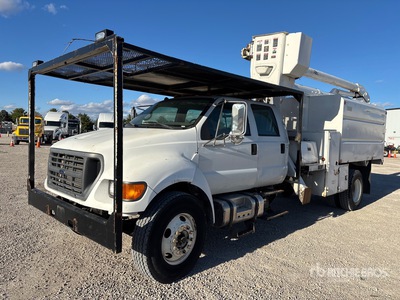 2016 Altec Lb650 a 50 ft on 2000 Ford F-750 4x2 Crew Cab Bucket Truck