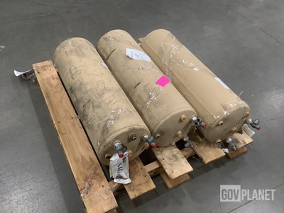 (3) Navistar Defense 3821439C91 Primary Air Tanks