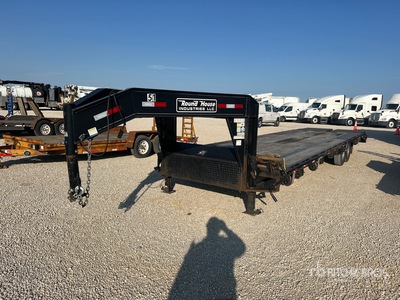 2022 Round House GF32 32 ft T/A Gooseneck Equipment Trailer