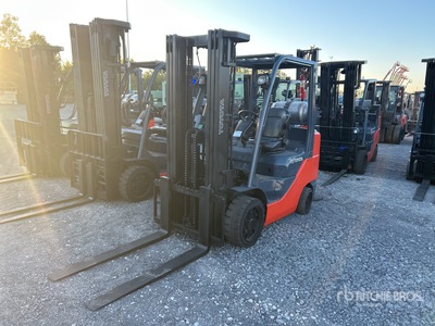 2014 Toyota 8FGCU30 5400 lb Cushion Tire Wózek widłowy