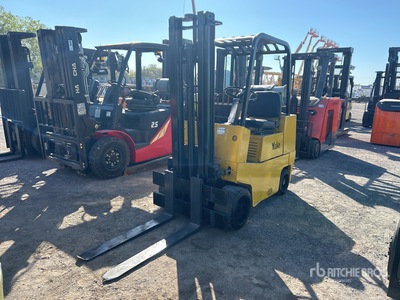 Yale GLC035AAJUAS083 3500 lb Cushion Tire Forklift