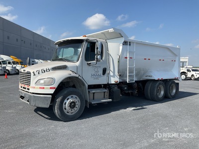 2021 Freightliner M2 6x4 Camion de Volteo / T/A Dump Truck
