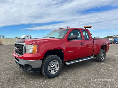 2012 GMC Sierra 2500 4x2 Extended Cab Pick-up