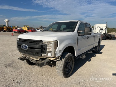 2019 Ford F-250 4x4 Crew Cab Pickup