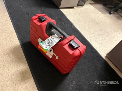 2023 Hilti DGH 130 DLX Electric Concrete Grinder