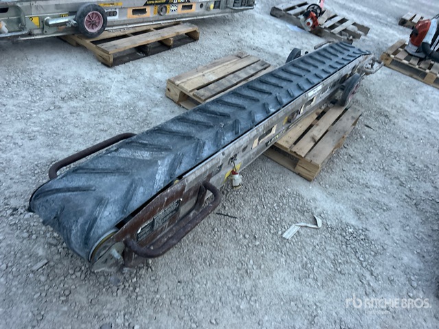 2016 Linkit LK300-3.2 12 in x 10 ft Stationary Conveyor | Ritchie Bros ...