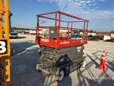 2017 Skyjack SJIII4632 Electric Scissor Lift