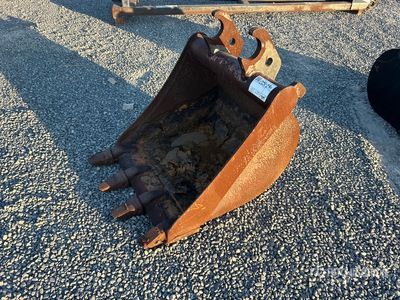 24 in Q/C Digging Excavator Bucket