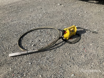 2022 Wacker Neuson M2500 Electric Vibrateur à béton