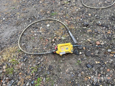2023 Wacker Neuson M2500 Betonrüttler