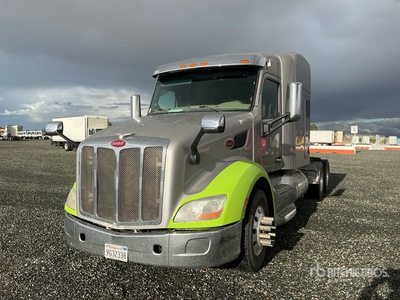 2015 Peterbilt 579 6x4 T/A Slaapcabine Trekker