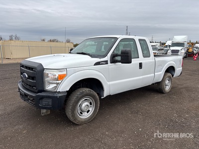 2013 Ford F-250 XL 4x4 Extended Cab Pickup