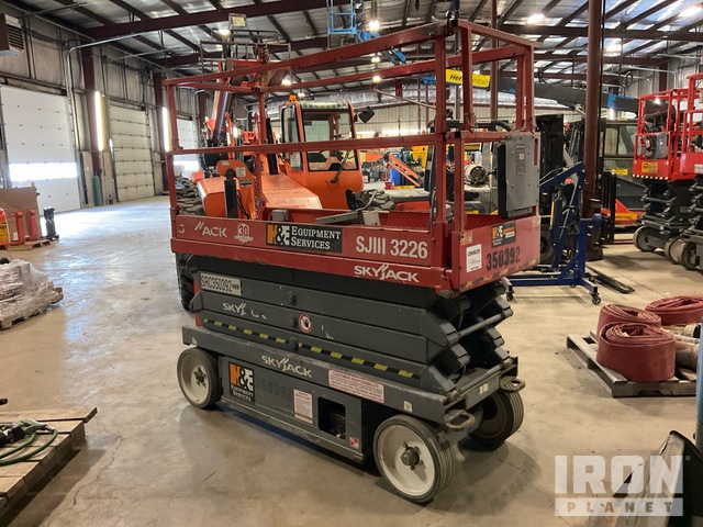 ELEVADOR TIJERA 2015 SKYJACK SJIII3226